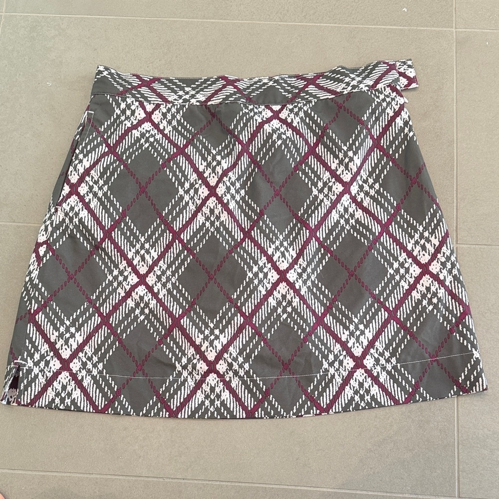 Plaid A-Line Skirt in Gray and Burgundy